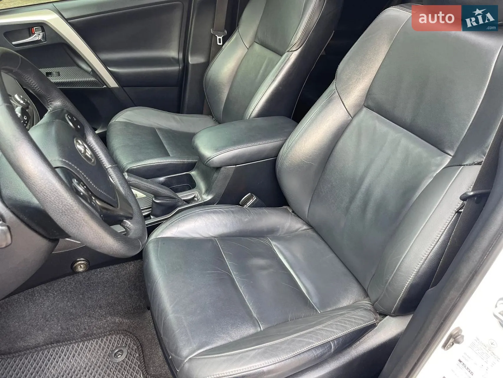 2013 Toyota RAV 4 - мініатюра 12