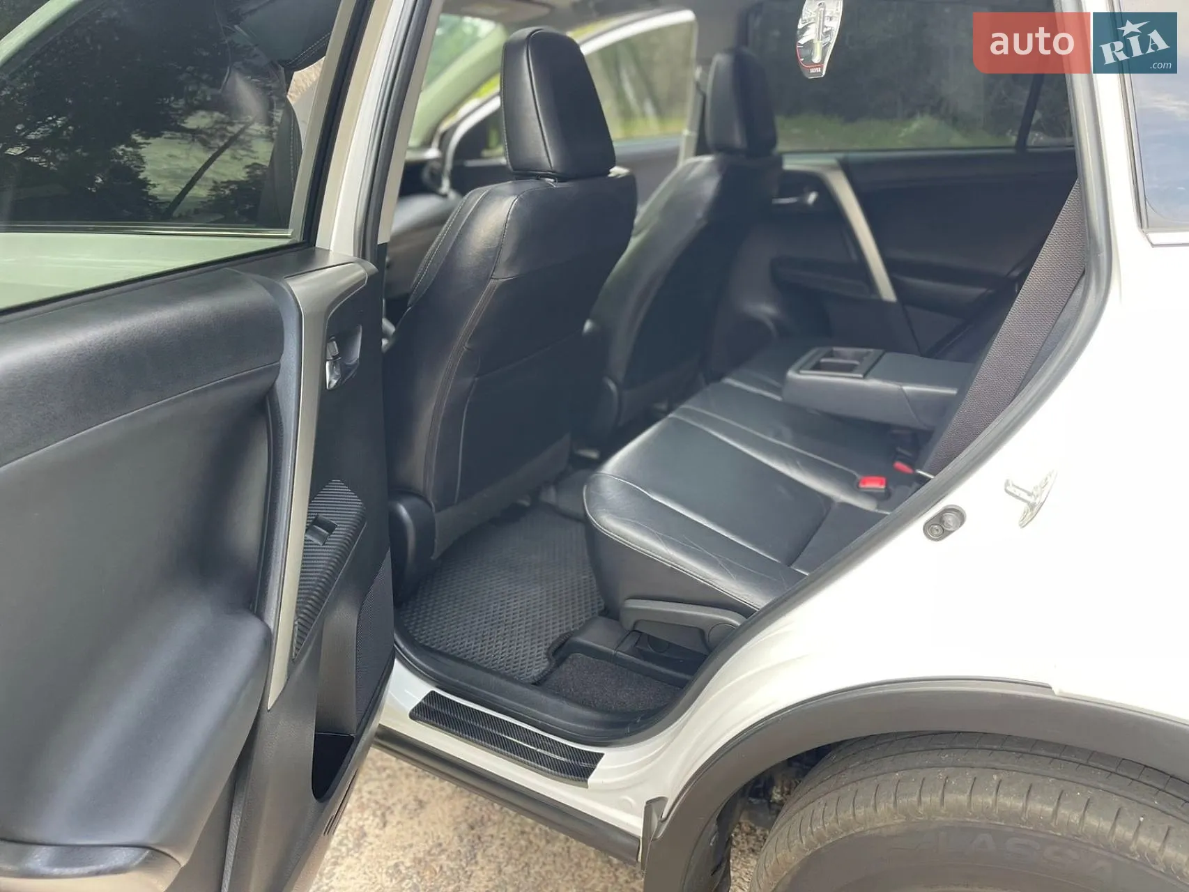 2013 Toyota RAV 4 - мініатюра 18