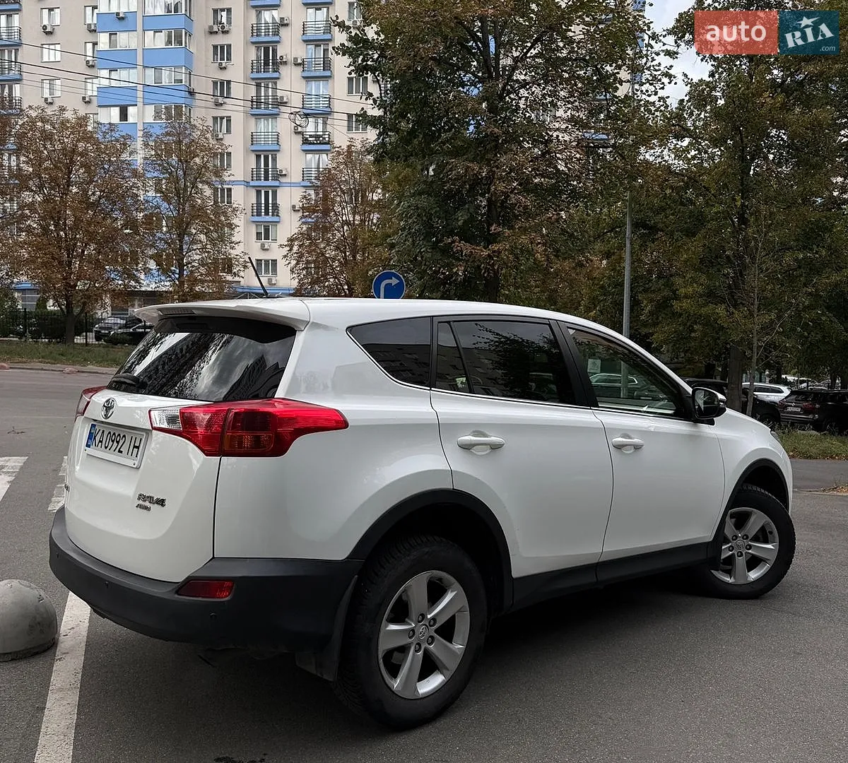 2013 Toyota RAV 4 - мініатюра 3