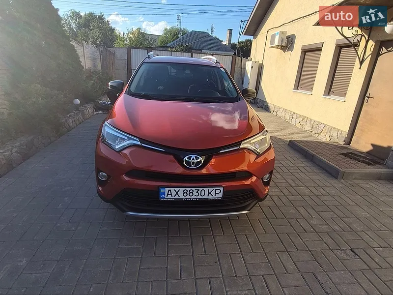 Toyota RAV4 2016