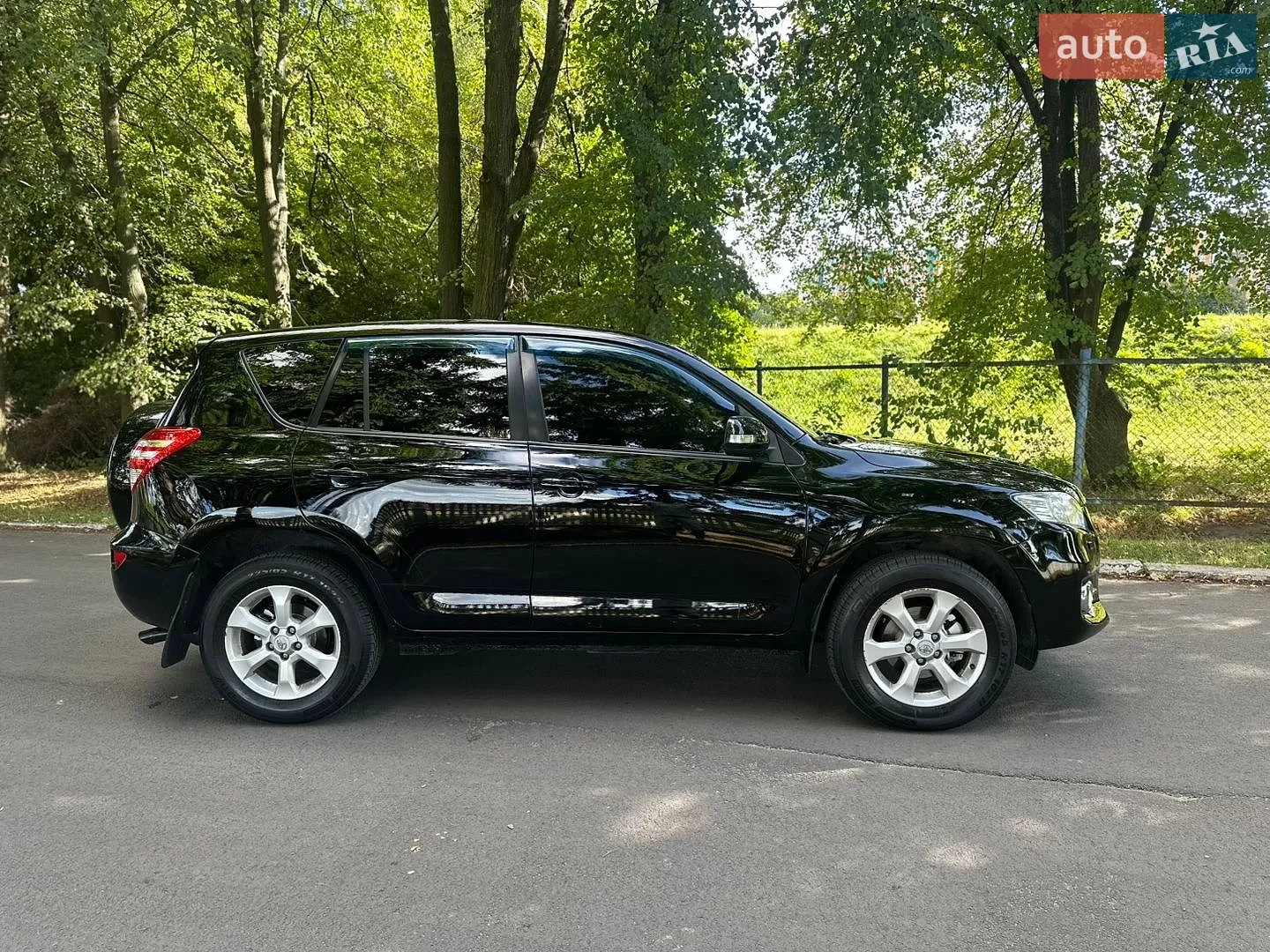 2010 Toyota RAV 4 - мініатюра 19