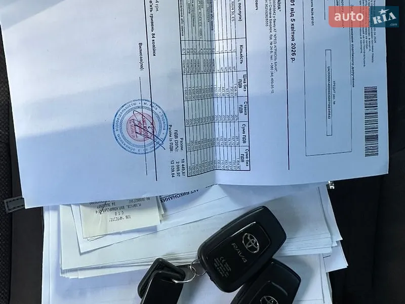 Позашляховик / Кросовер Toyota RAV4 2019 в Києві документ 3 фото Позашляховик / Кросовер Toyota RAV4 2019 в Києві документ