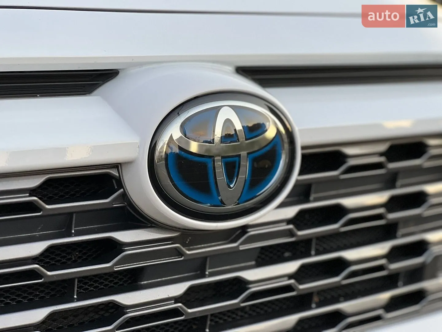 2020 Toyota RAV 4 - мініатюра 17