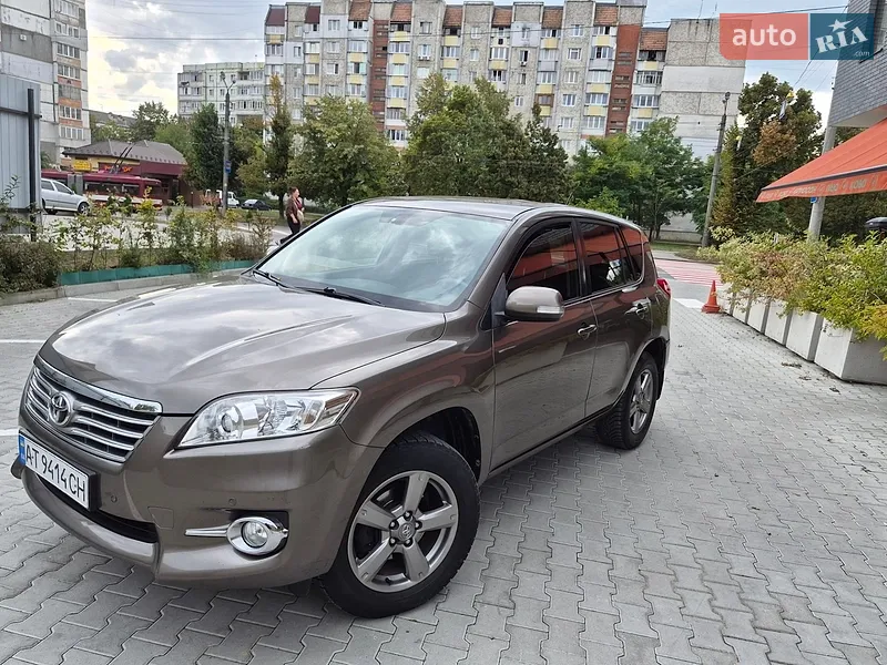 Toyota RAV4 2012