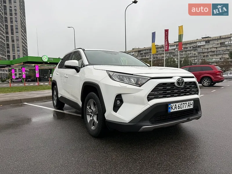 Toyota RAV4 2023