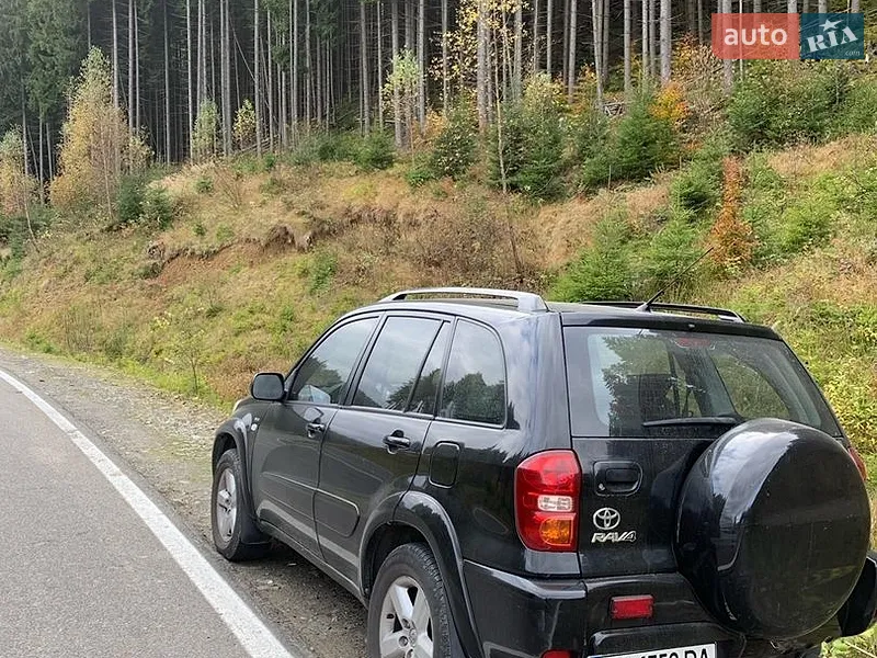 Toyota RAV4 2005