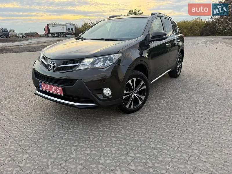 Toyota RAV4 2014