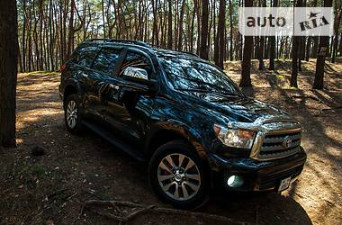 Внедорожник / Кроссовер Toyota Sequoia 2008 в Днепре