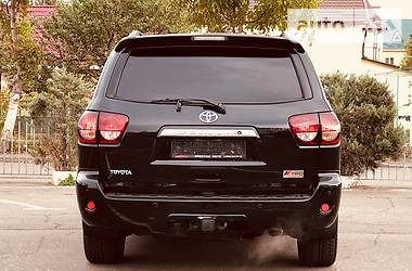 Внедорожник / Кроссовер Toyota Sequoia 2009 в Одессе