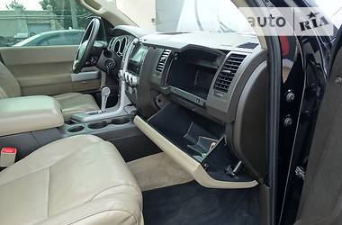 Внедорожник / Кроссовер Toyota Sequoia 2009 в Одессе