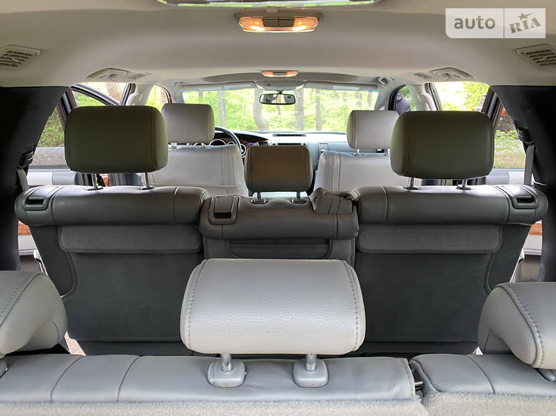Позашляховик / Кросовер Toyota Sequoia 2009 в Києві