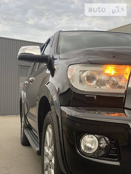 Позашляховик / Кросовер Toyota Sequoia 2008 в Києві фото 2 Позашляховик / Кросовер Toyota Sequoia 2008 в Києві