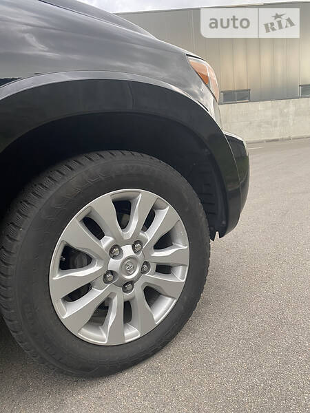 Позашляховик / Кросовер Toyota Sequoia 2008 в Києві фото 7 Позашляховик / Кросовер Toyota Sequoia 2008 в Києві