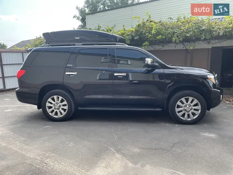Toyota Sequoia