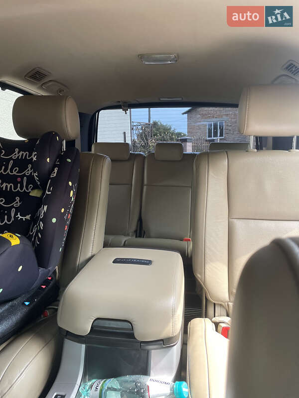 Внедорожник / Кроссовер Toyota Sequoia 2008 в Киеве