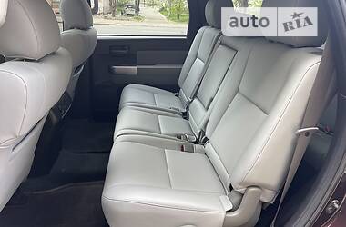 Внедорожник / Кроссовер Toyota Sequoia 2019 в Киеве