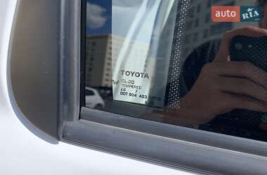 Внедорожник / Кроссовер Toyota Sequoia 2017 в 