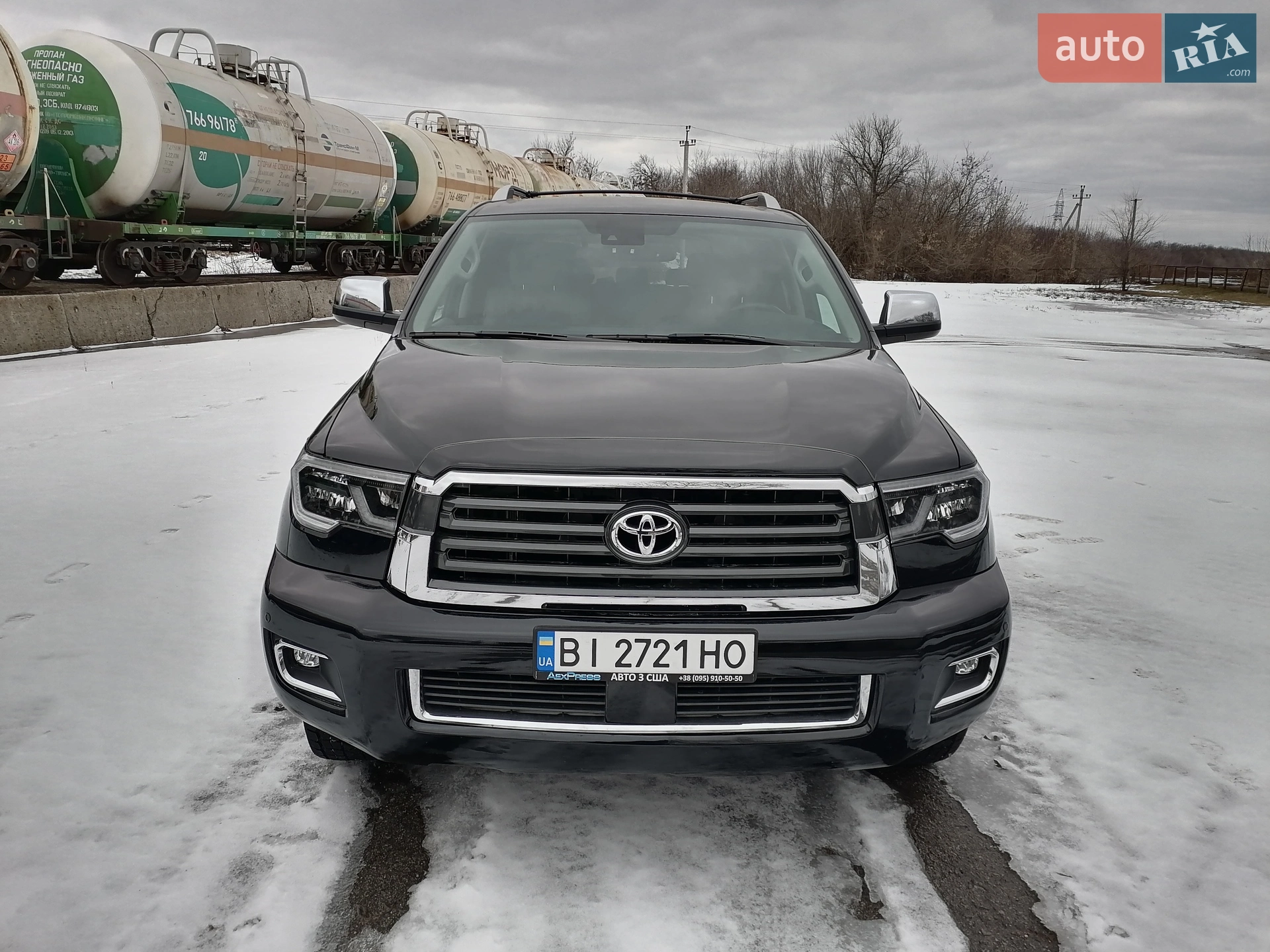 2019 Toyota Sequoia - фото 1
