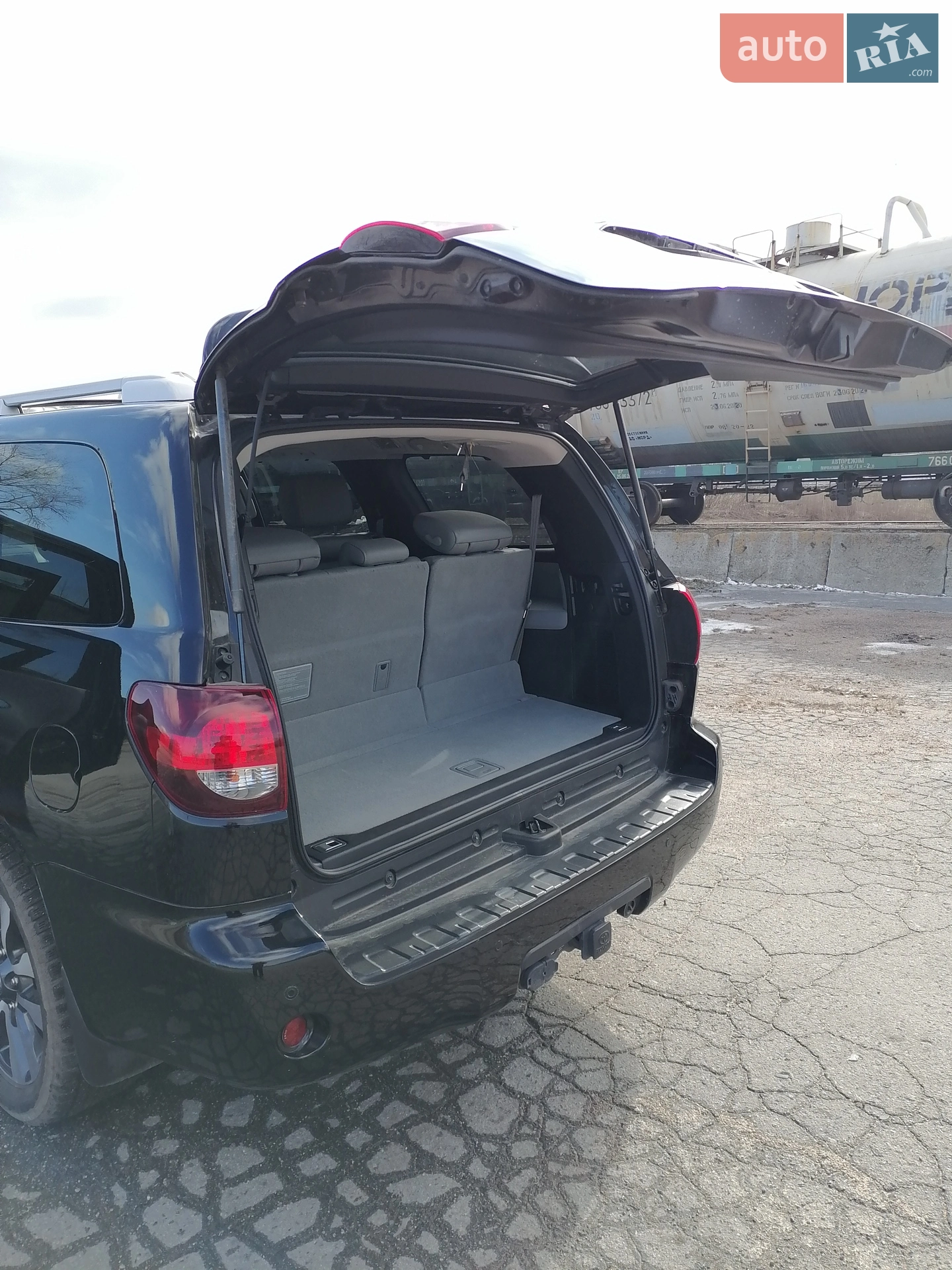 2019 Toyota Sequoia - мініатюра 8