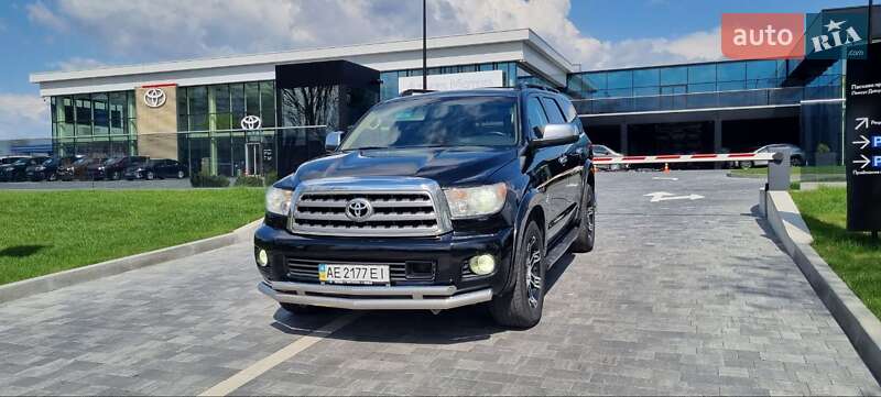 Позашляховик / Кросовер Toyota Sequoia 2008 в Дніпрі