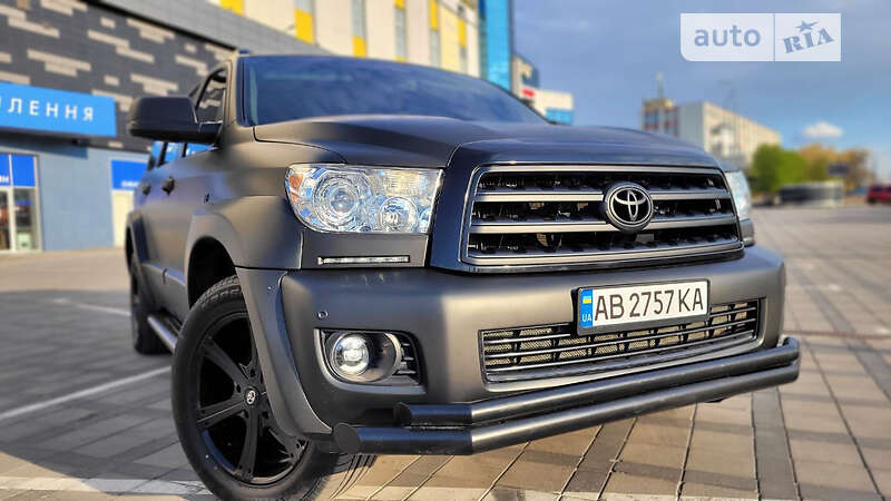 Внедорожник / Кроссовер Toyota Sequoia 2008 в Виннице