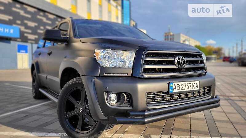 Внедорожник / Кроссовер Toyota Sequoia 2008 в Виннице