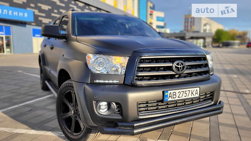 Внедорожник / Кроссовер Toyota Sequoia 2008 в Виннице
