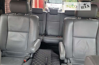 Внедорожник / Кроссовер Toyota Sequoia 2011 в Киеве