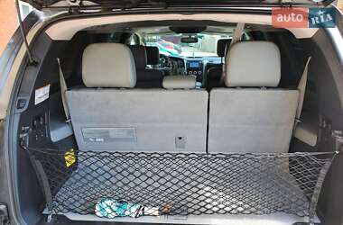 Позашляховик / Кросовер Toyota Sequoia 2017 в Львові