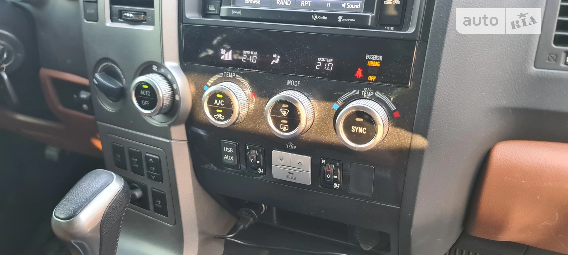 2016 Toyota Sequoia - мініатюра 13