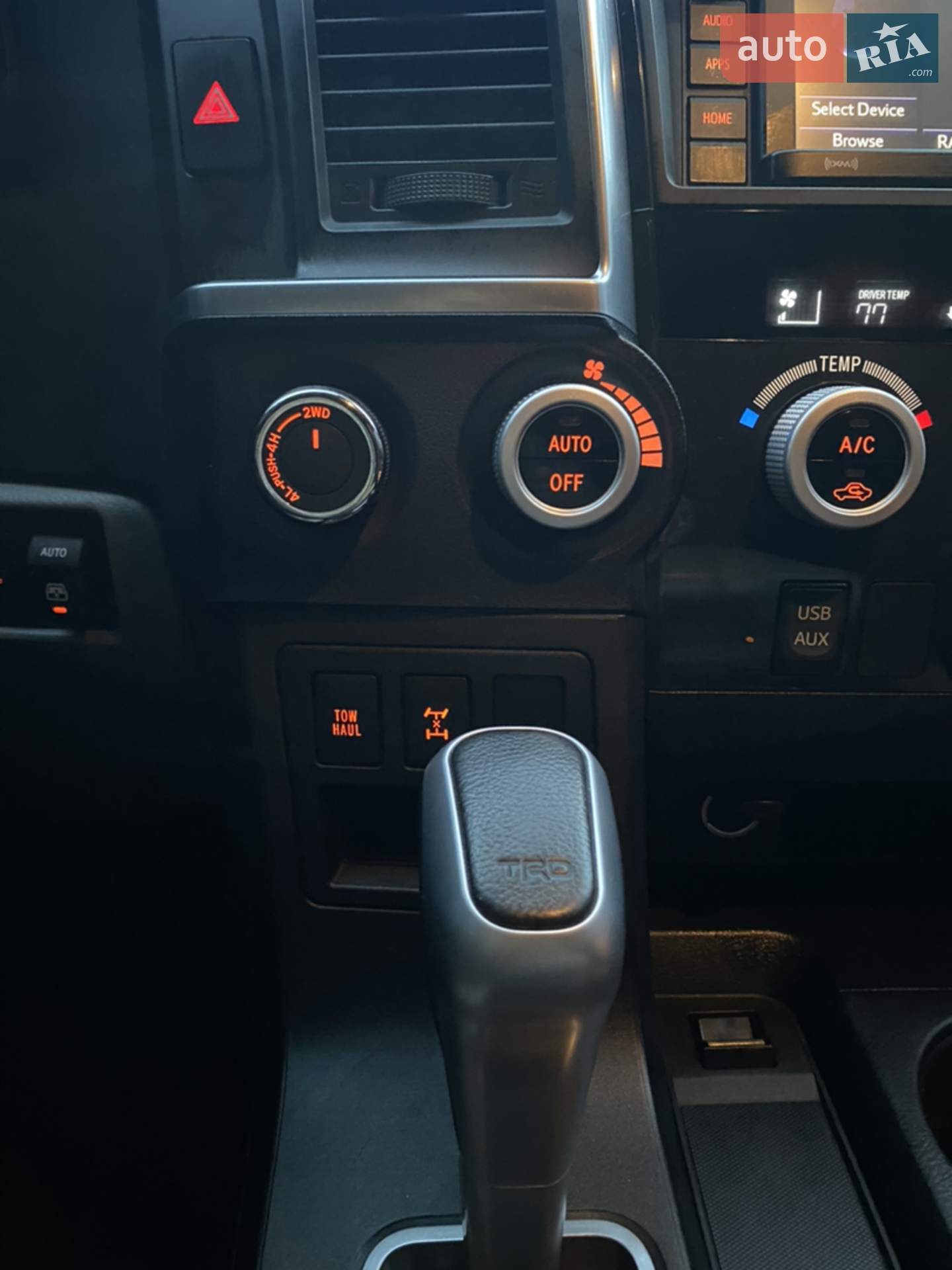 2017 Toyota Sequoia - мініатюра 33
