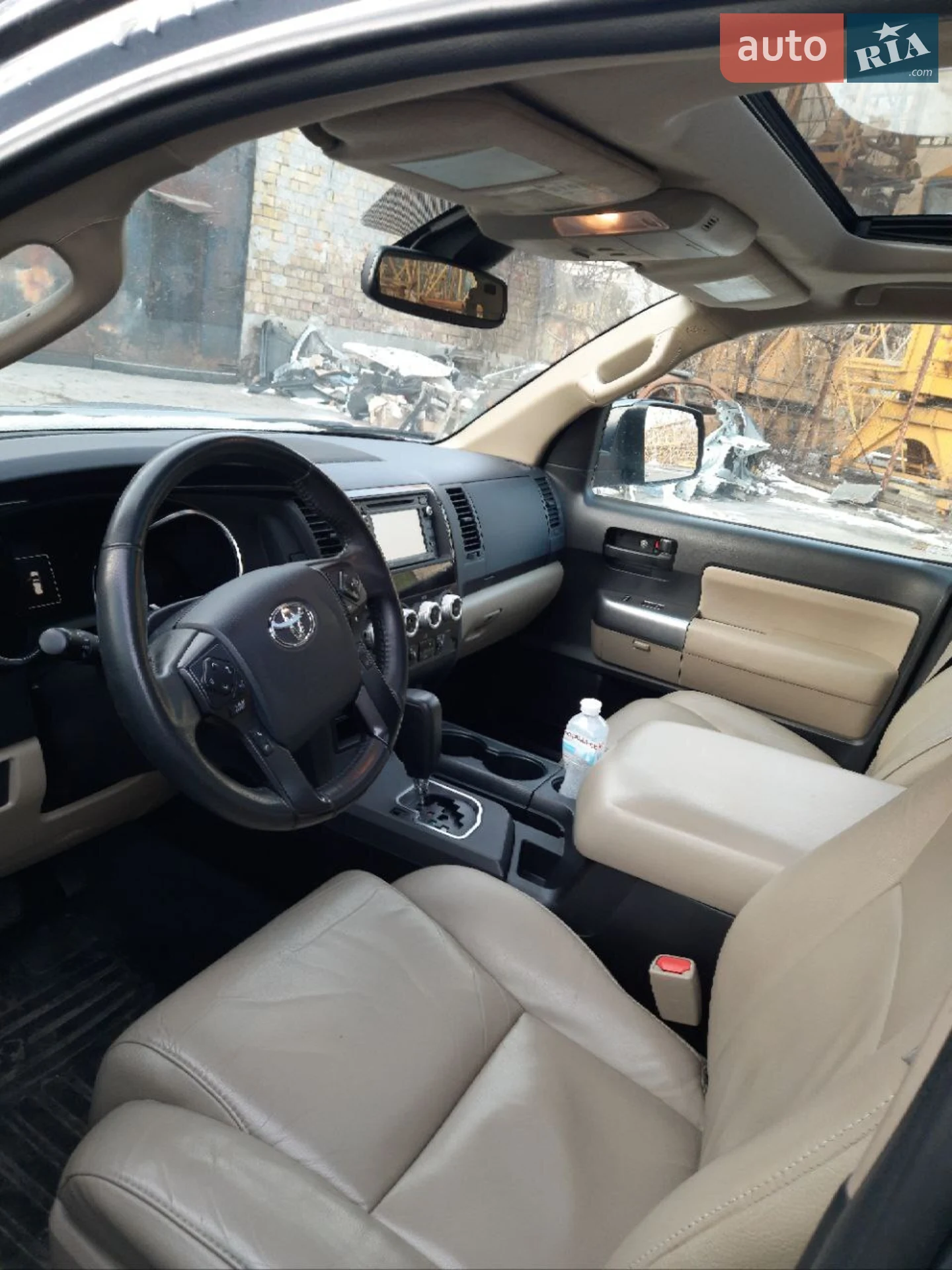2018 Toyota Sequoia - мініатюра 15