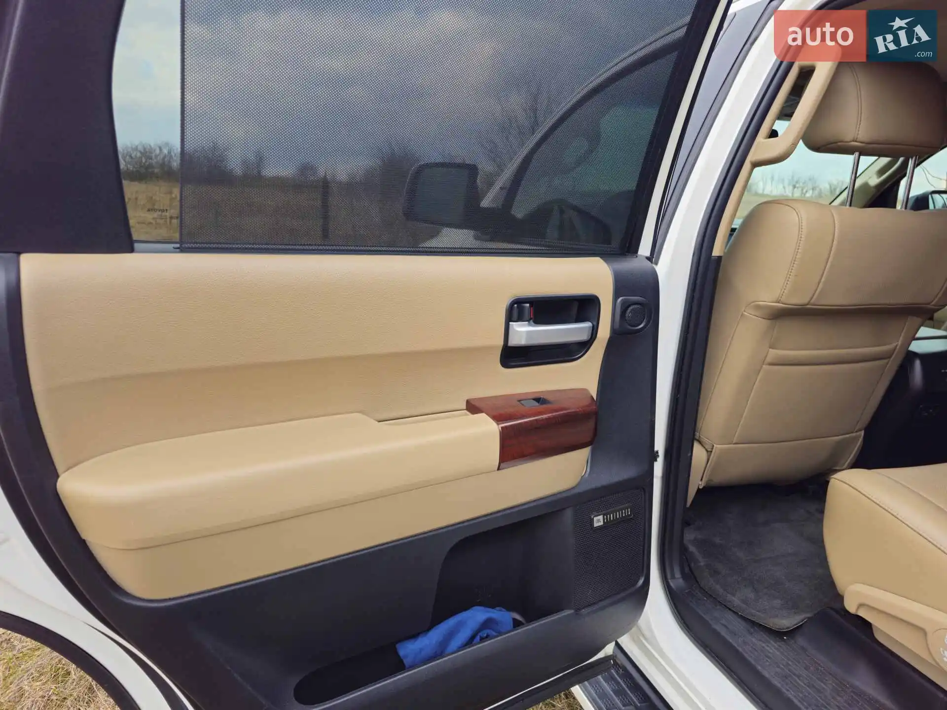 2016 Toyota Sequoia - мініатюра 20