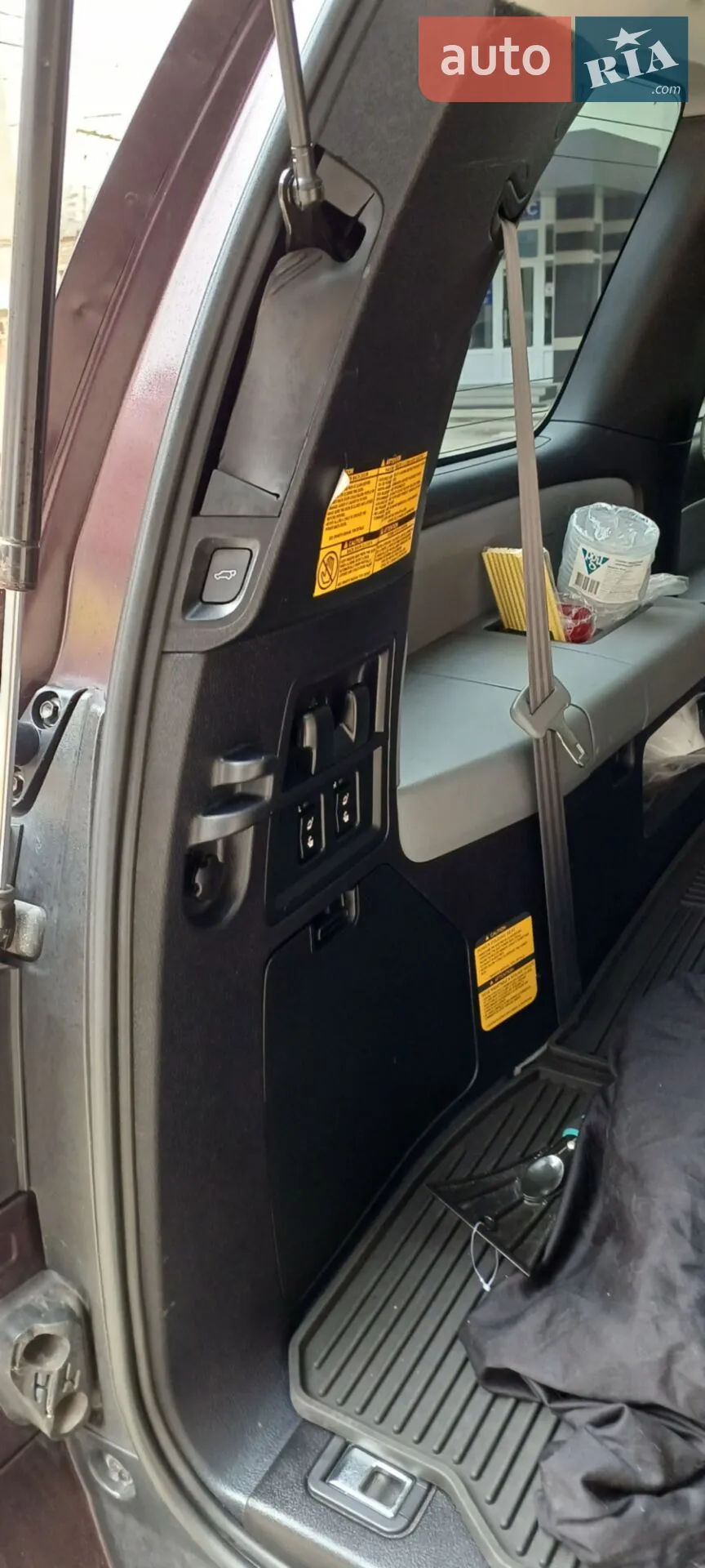 2017 Toyota Sequoia - мініатюра 7