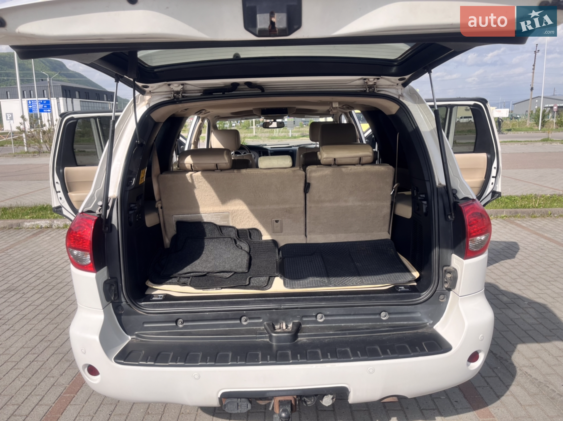 2012 Toyota Sequoia - мініатюра 15