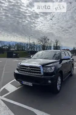 Toyota Sequoia 2010