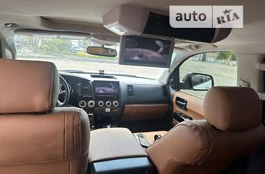 Внедорожник / Кроссовер Toyota Sequoia 2008 в Полтаве