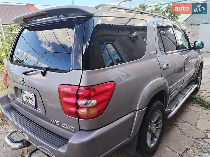 Позашляховик / Кросовер Toyota Sequoia 2002 в Одесі