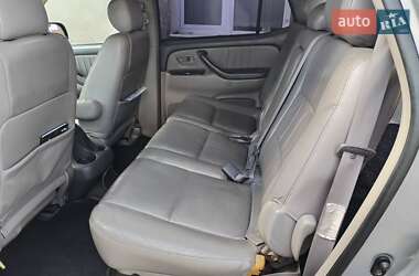 Внедорожник / Кроссовер Toyota Sequoia 2002 в Одессе