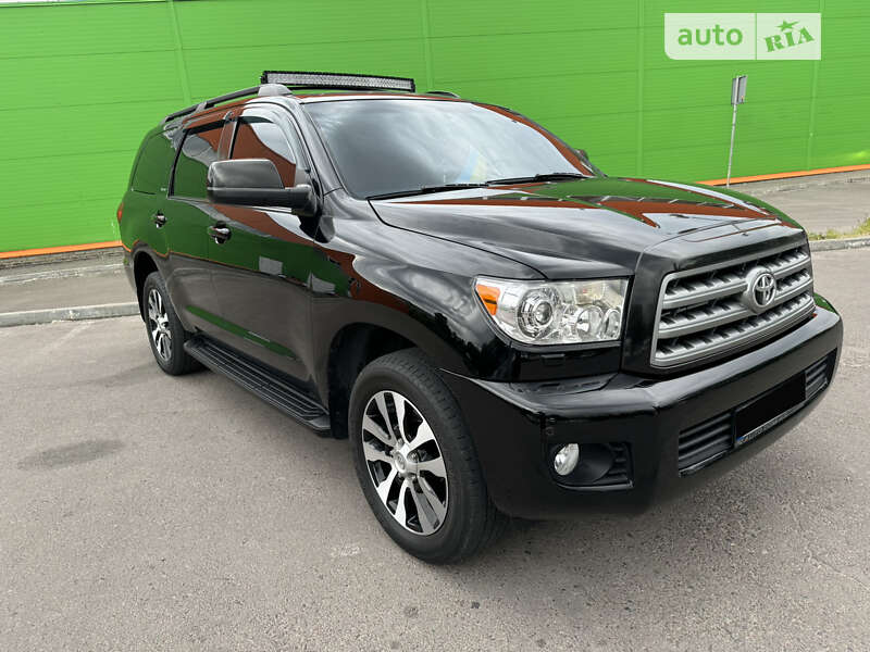 Toyota Sequoia 2008