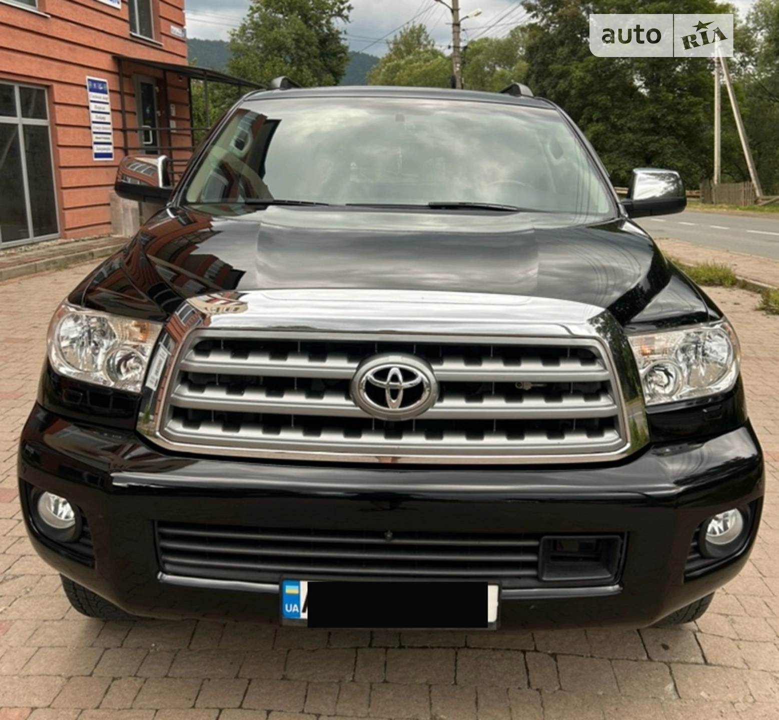 2013 Toyota Sequoia - фото 1