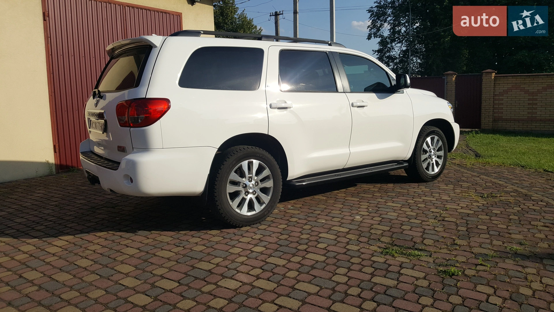 2017 Toyota Sequoia - мініатюра 13