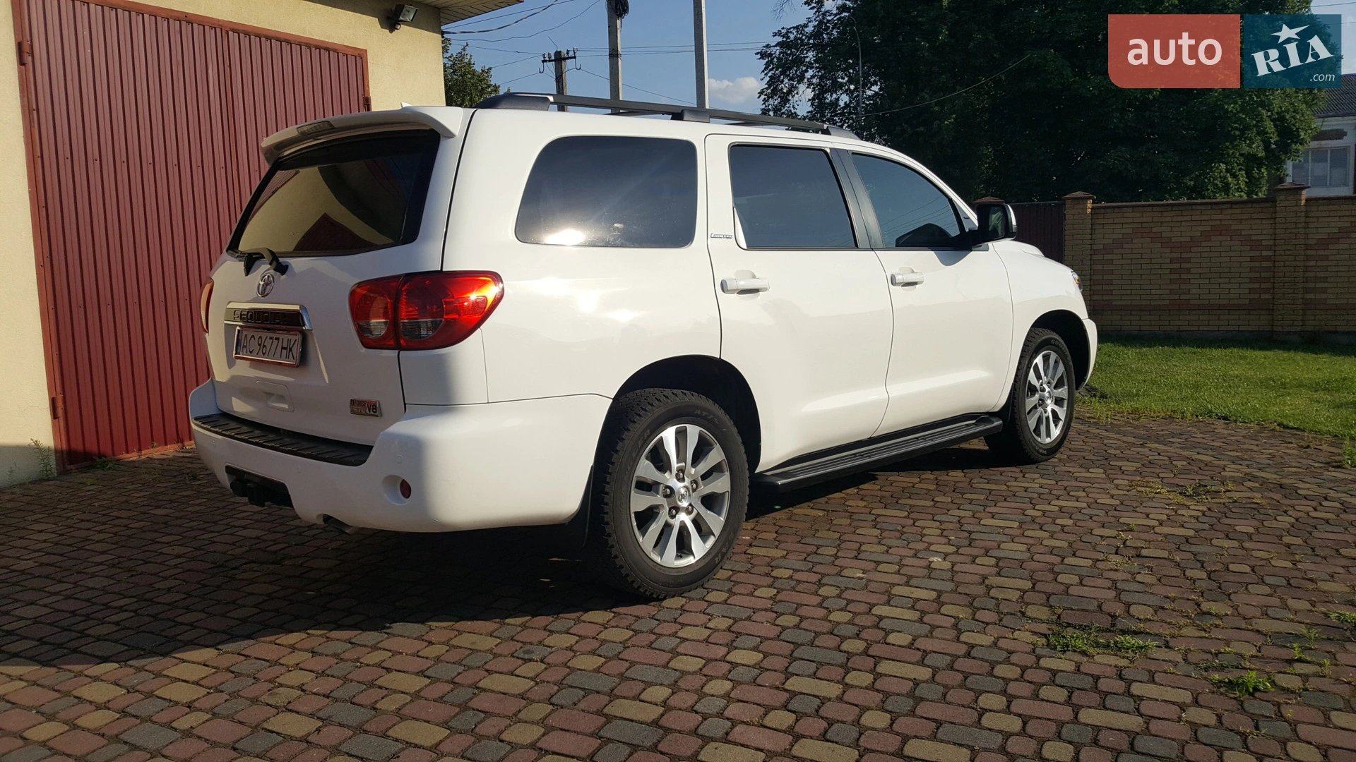 2017 Toyota Sequoia - мініатюра 15