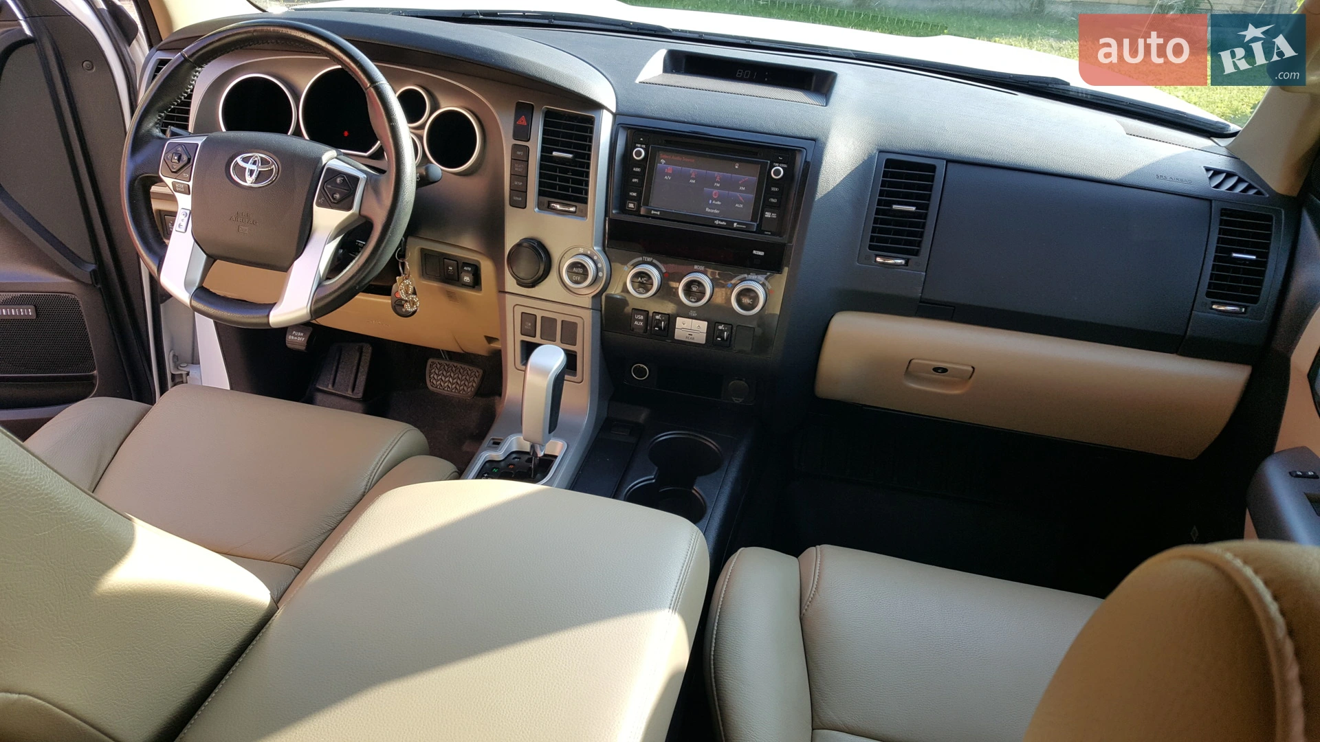 2017 Toyota Sequoia - мініатюра 28
