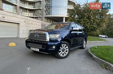 Внедорожник / Кроссовер Toyota Sequoia 2008 в 