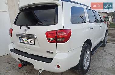 Внедорожник / Кроссовер Toyota Sequoia 2008 в Одессе