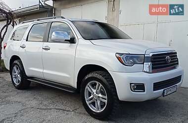 Внедорожник / Кроссовер Toyota Sequoia 2008 в Одессе