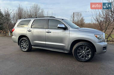 Позашляховик / Кросовер Toyota Sequoia 2010 в Ужгороді