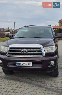 Позашляховик / Кросовер Toyota Sequoia 2016 в Одесі