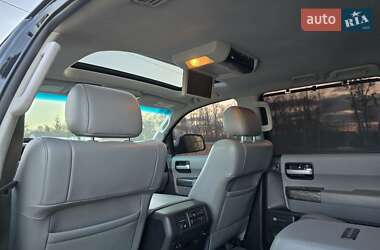 Позашляховик / Кросовер Toyota Sequoia 2010 в Львові